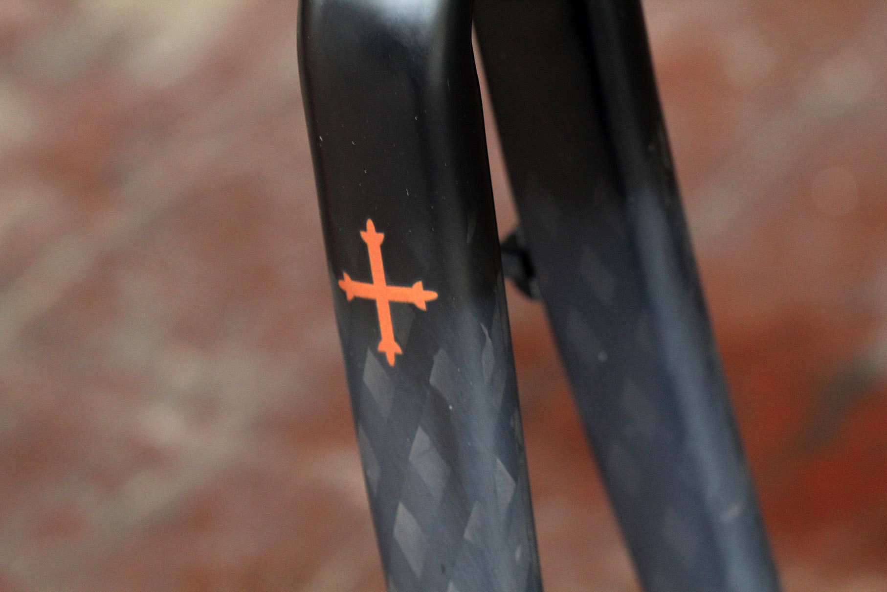 Croix de fer carbon fork sale